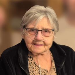 Monique Van Campenhout